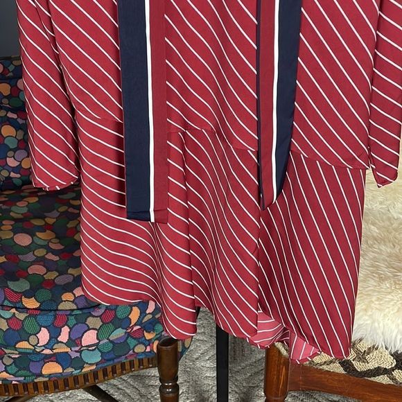 Who What Wear NWT merlot white navy striped asymmetrical hem long sleeve dress - Picture 5 of 16